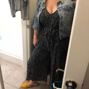 Carly Jean Los Angeles Black & White Jumper